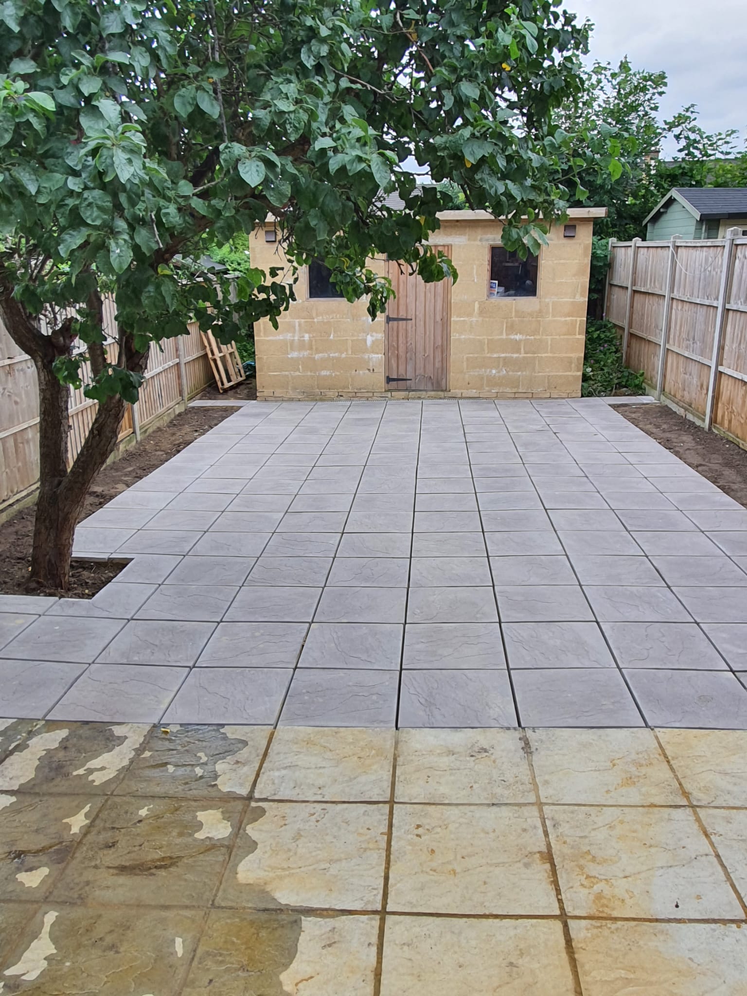Extended concrete slab in Croydon