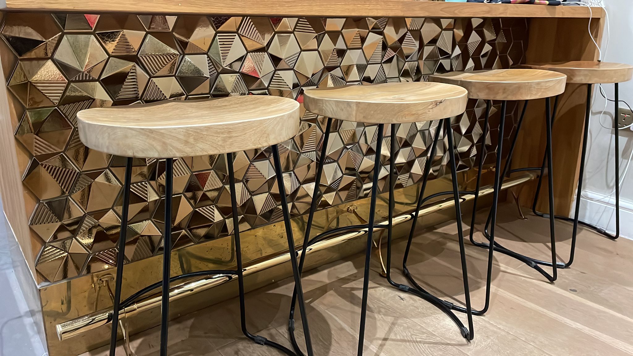 Kitchen bar tiling in Brixton